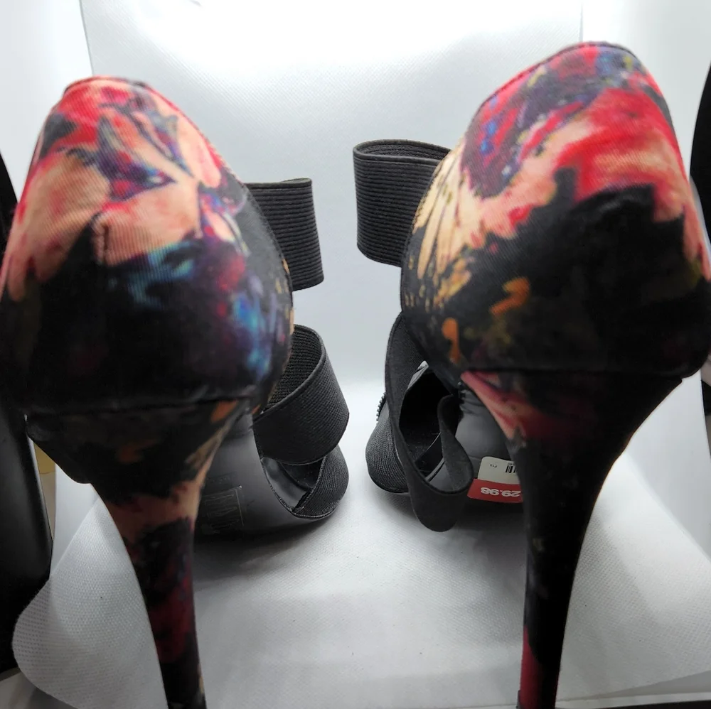 Multicolor heels - Picture 5 of 5